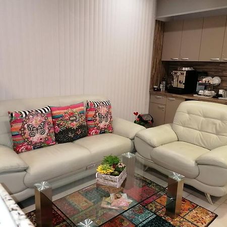 Astoria Apart otel Hisarya Dış mekan fotoğraf