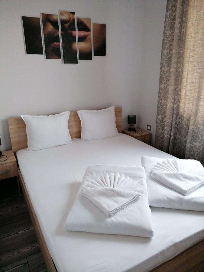 Astoria Apart otel Hisarya Dış mekan fotoğraf