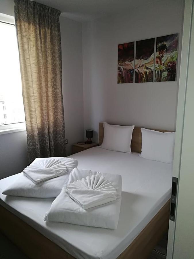 Astoria Apart otel Hisarya Dış mekan fotoğraf